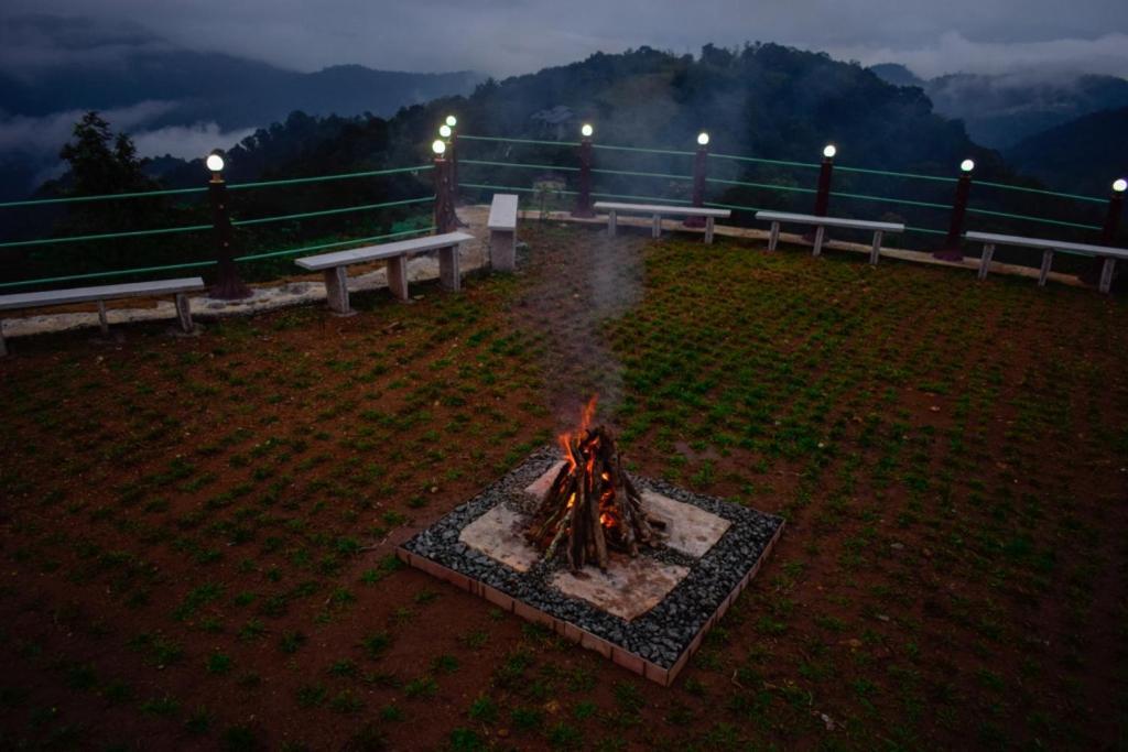 Pagoda Plantation Resort Pīrmed Buitenkant foto