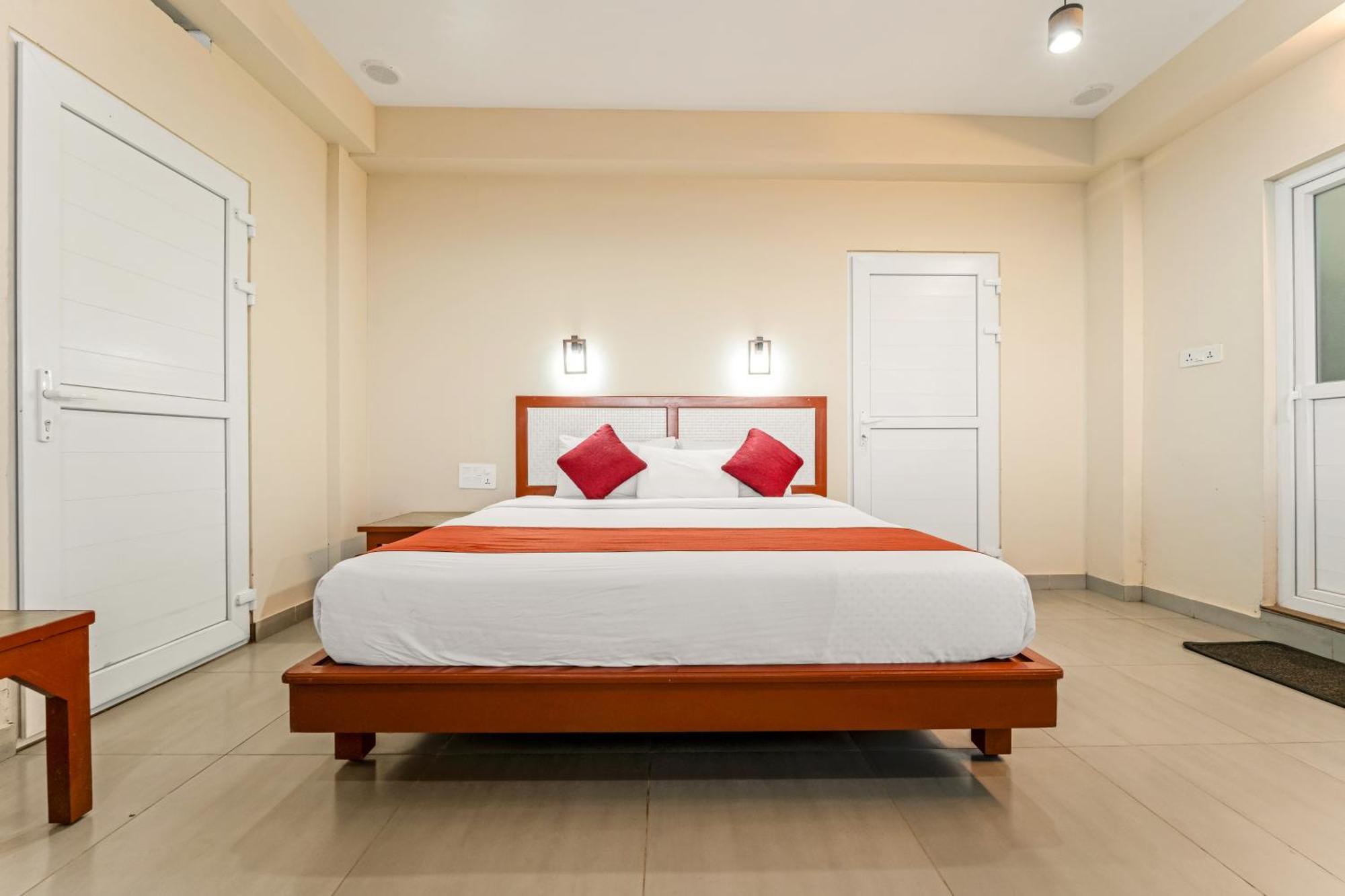 Pagoda Plantation Resort Pīrmed Buitenkant foto