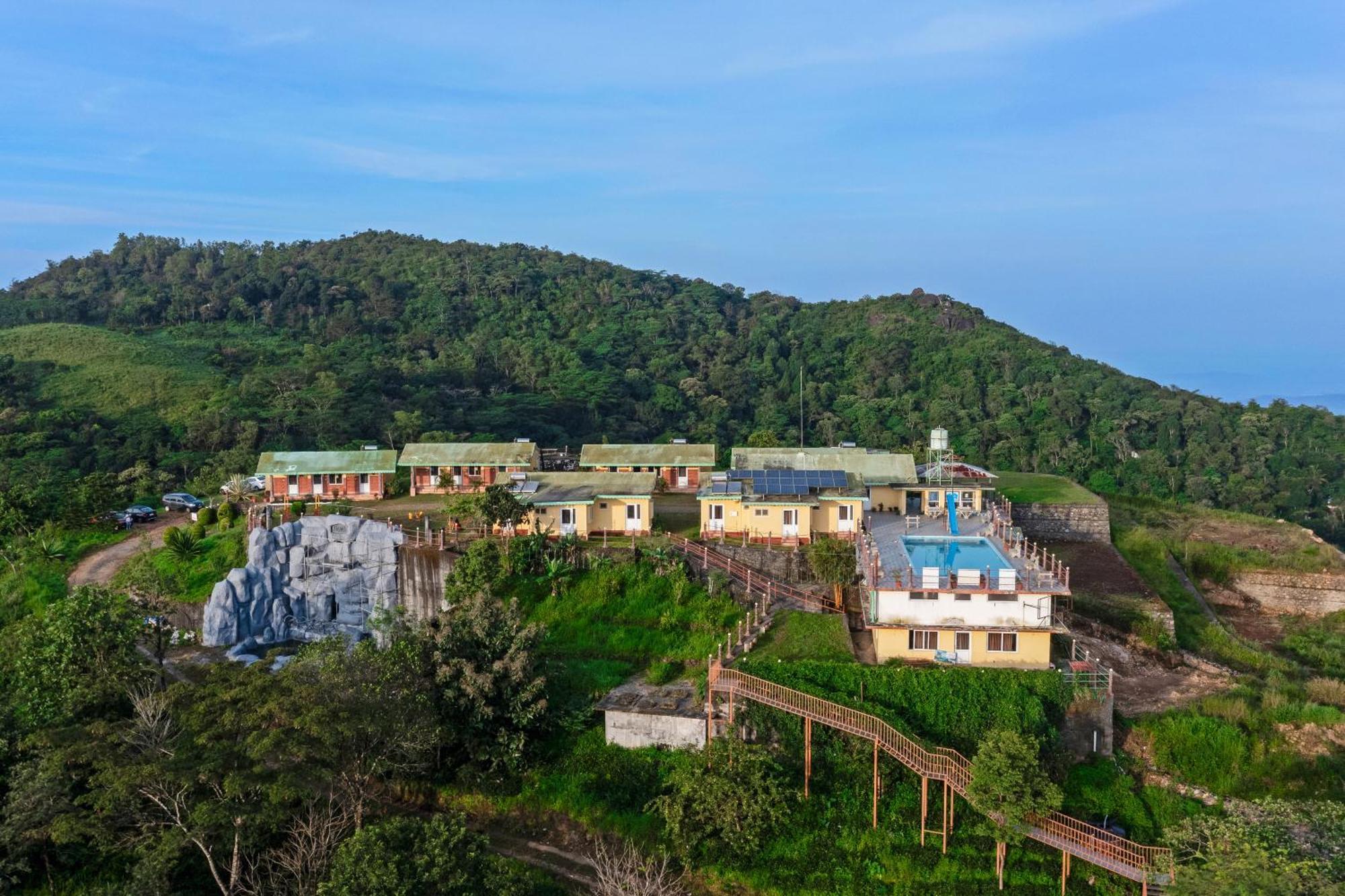 Pagoda Plantation Resort Pīrmed Buitenkant foto