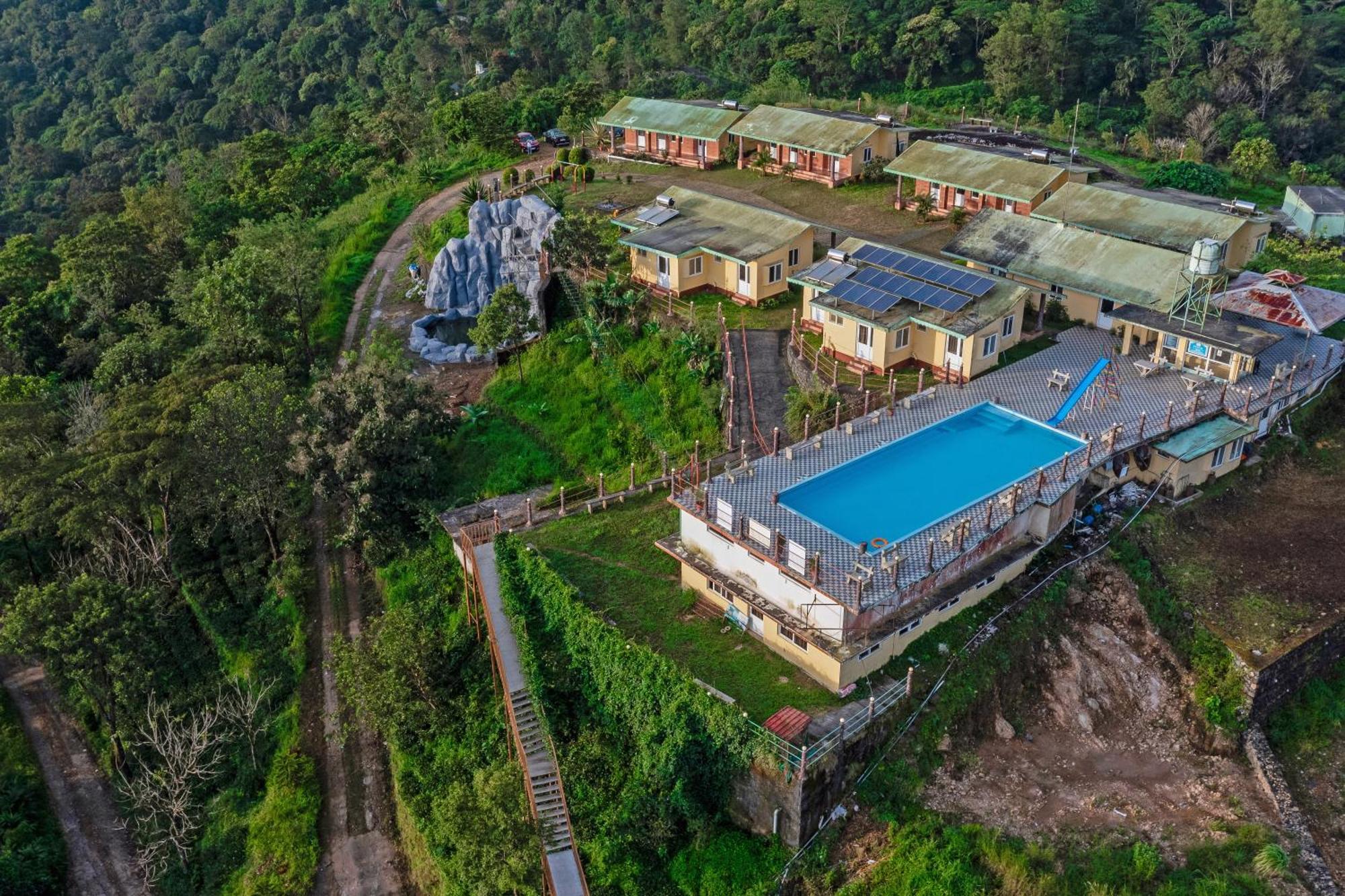 Pagoda Plantation Resort Pīrmed Buitenkant foto