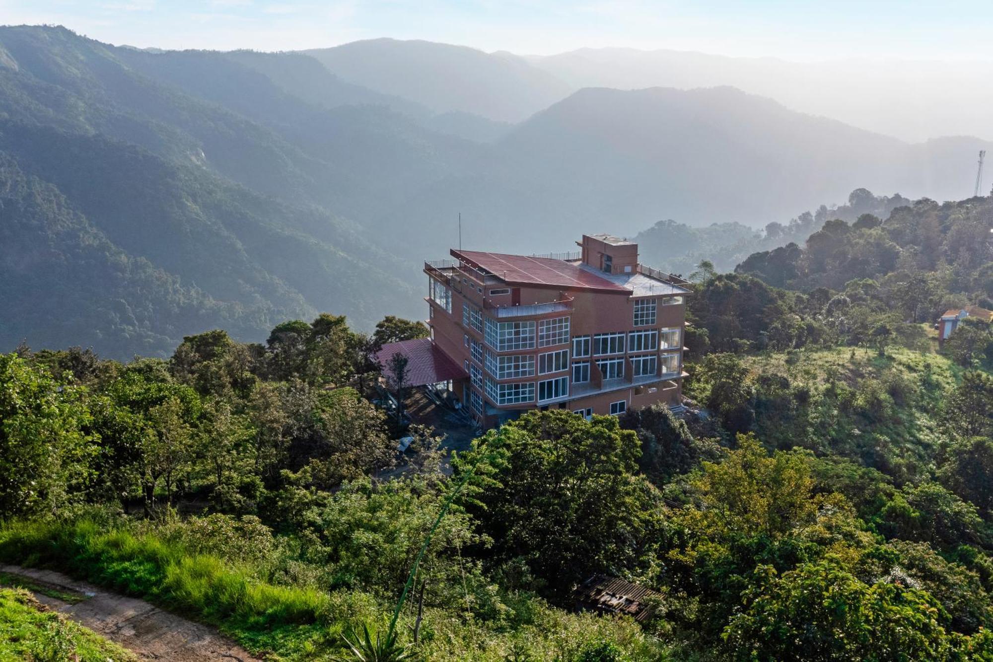 Pagoda Plantation Resort Pīrmed Buitenkant foto